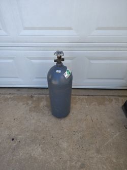 Co2 tank