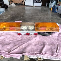 Tow Truck,  Roadside Service, Or Pilot, Service Light