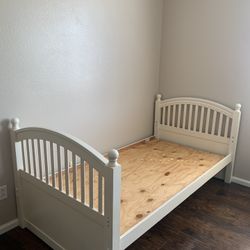 Kids Bed 