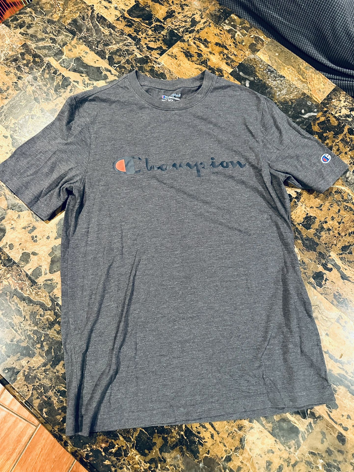 Champion mens tshirt