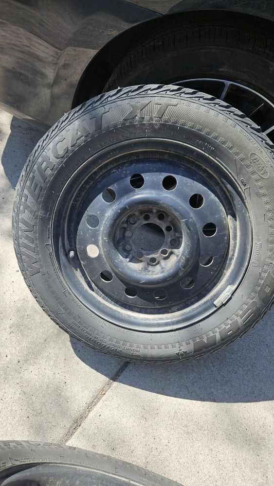 215/60/R16 Toyota Winter Studded Wheels