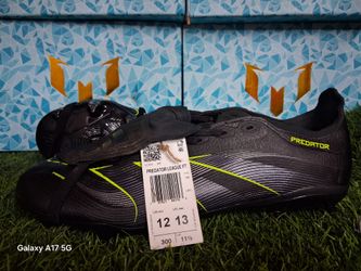Soccer cleats us size 12