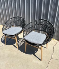 Outdoor Wicker Chair - Set Of 2 - New In Box