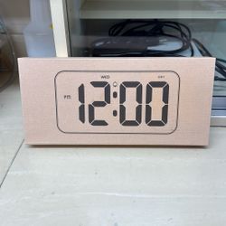 LED Wall Mounted clock