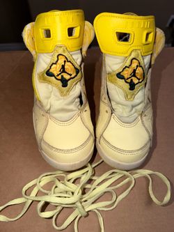 Air Jordan High-Top Sneakers Yellow Floral Citron youth