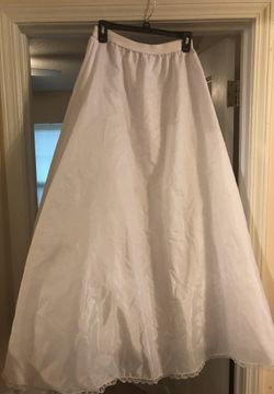 Wedding dress crinoline