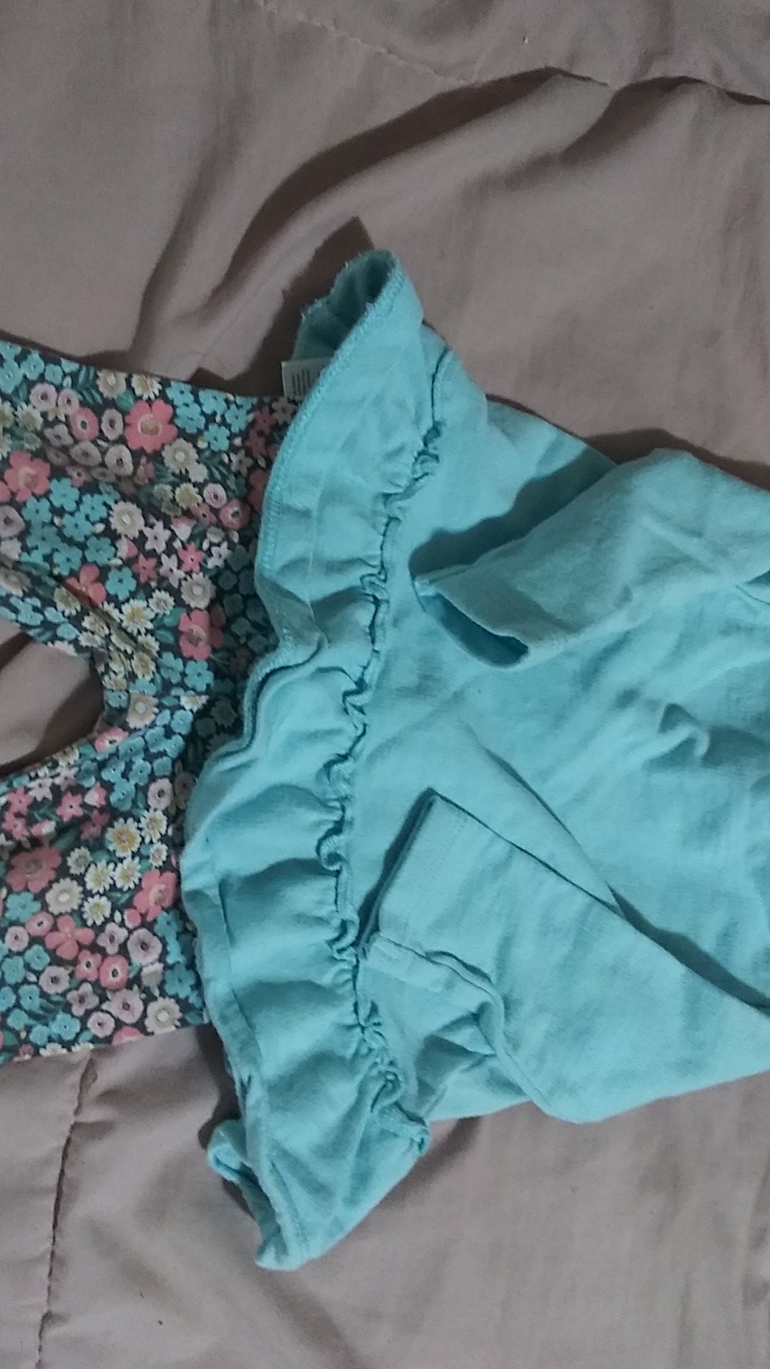 Baby clothes. All of them are 6 months