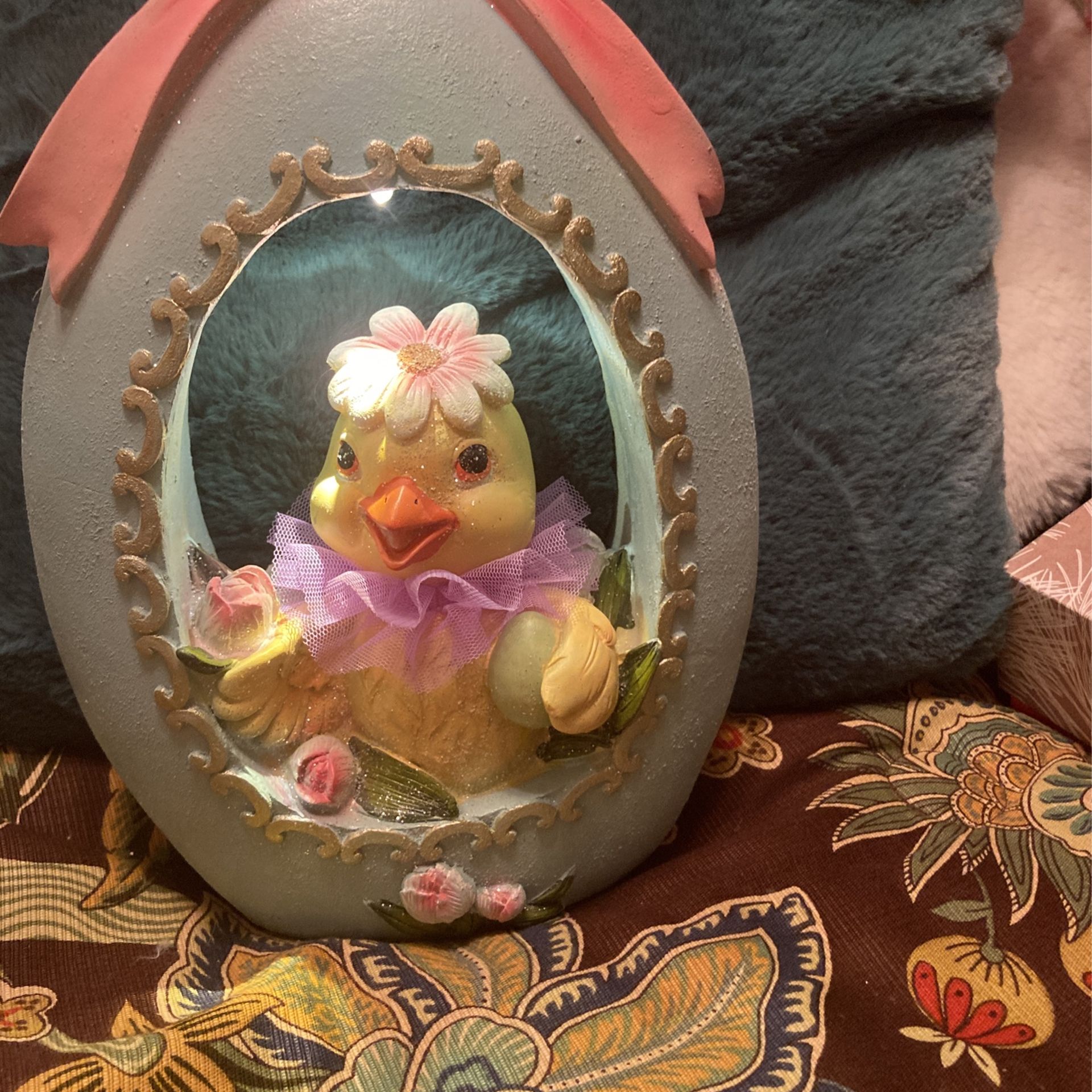 Nostalgic Holiday Easter Egg