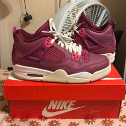  Purple Jordan 4’s