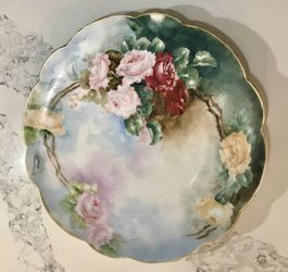 Limoges French Porcelain Hand-Painted Collectible Plate | T&V Hallmark| Excellent Condition | 13.10” Diameter
