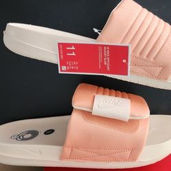  women's Nike offcourt adjust slide size 11