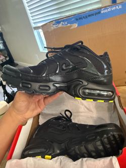 Nike Air Max Plus little kids size 2