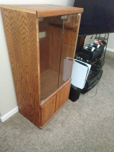 Wooden Gabinet With Glass Doors