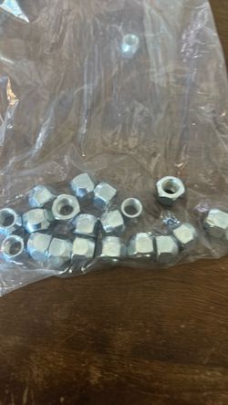 Open and lug nut