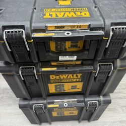 DEWALT TOOL BOX 