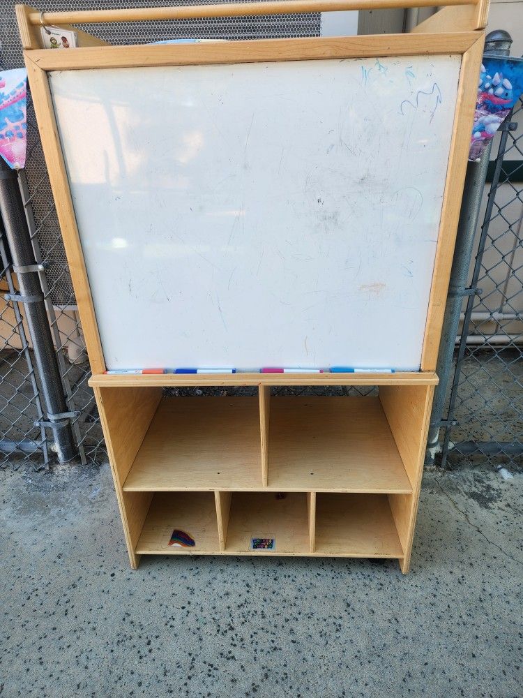 Teacher Stand