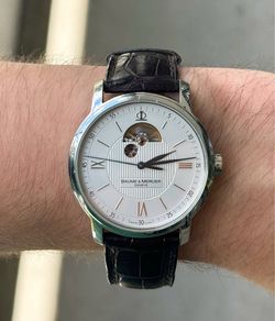 Baume & Mercier Classima MOA08688 Stainless Steel Case Smooth Bezel 42mm Brown Leather Band Watch Appraisal