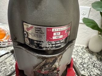 Milwaukee Mag drill