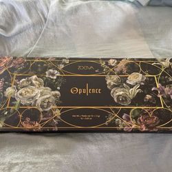 Zoeva Opulence Makeup Palette