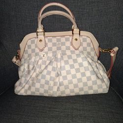 Louis Vuitton Azur Damier