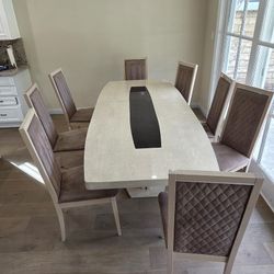 Ambra Dining Room Set