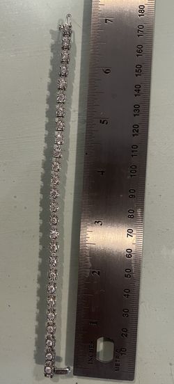 5 Carat Diamond bracelet . 10k white Gold  Solid Heavy 