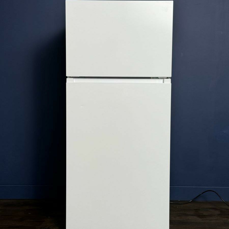 Mora 18 cu. ft. Top Freezer Refrigerator - $50 down