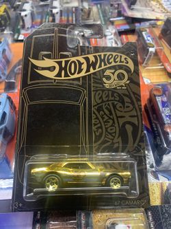 2018 Hot Wheels 50th Anniversary Black and Gold '67 Camaro CHASE CAR