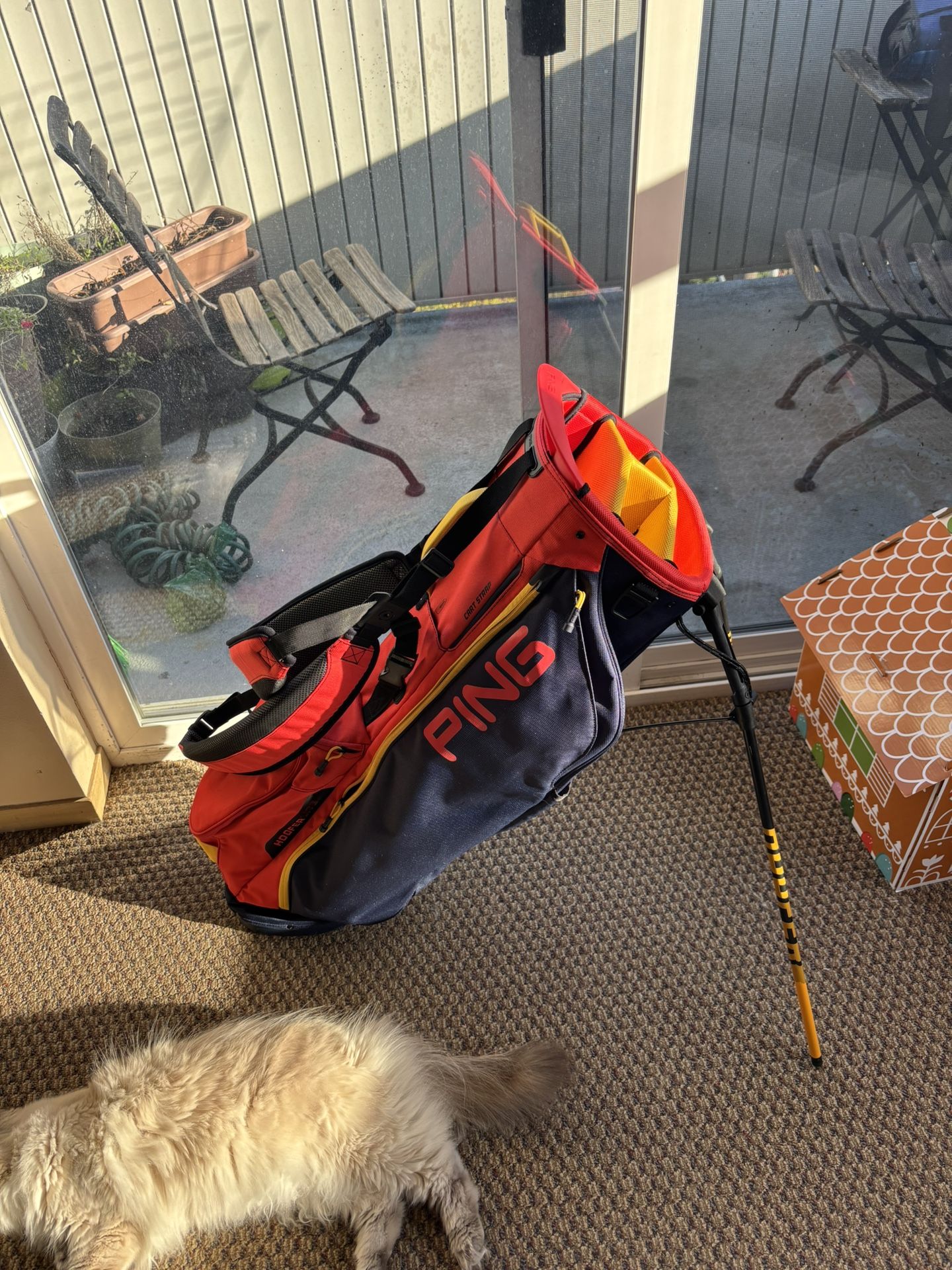 Like New Ping Hoofer Lite Bag