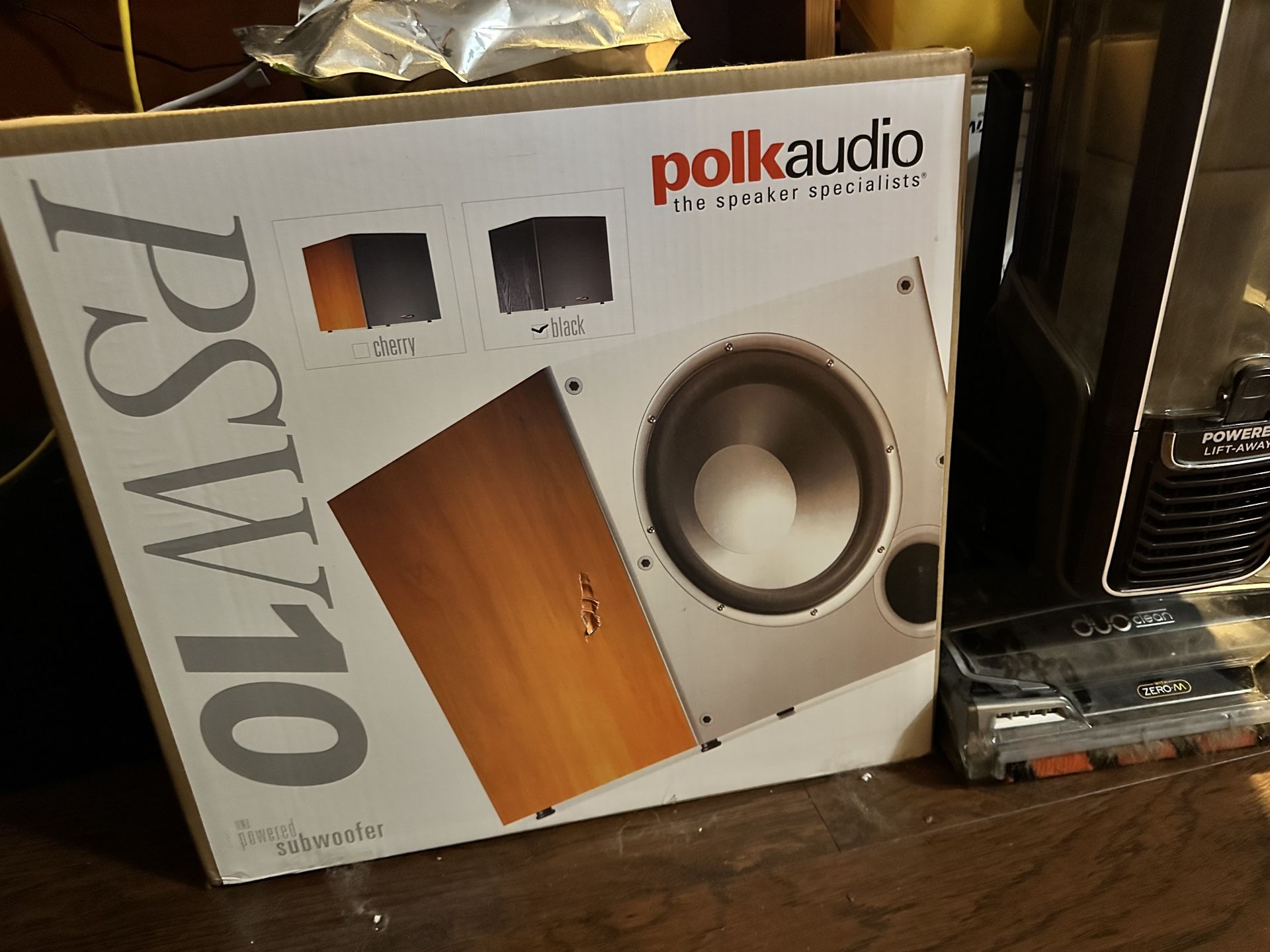 Polk Audio. Base Speaker