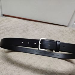 NEW  Perry Ellis  Belt, Size 40 Fine Grain Leather