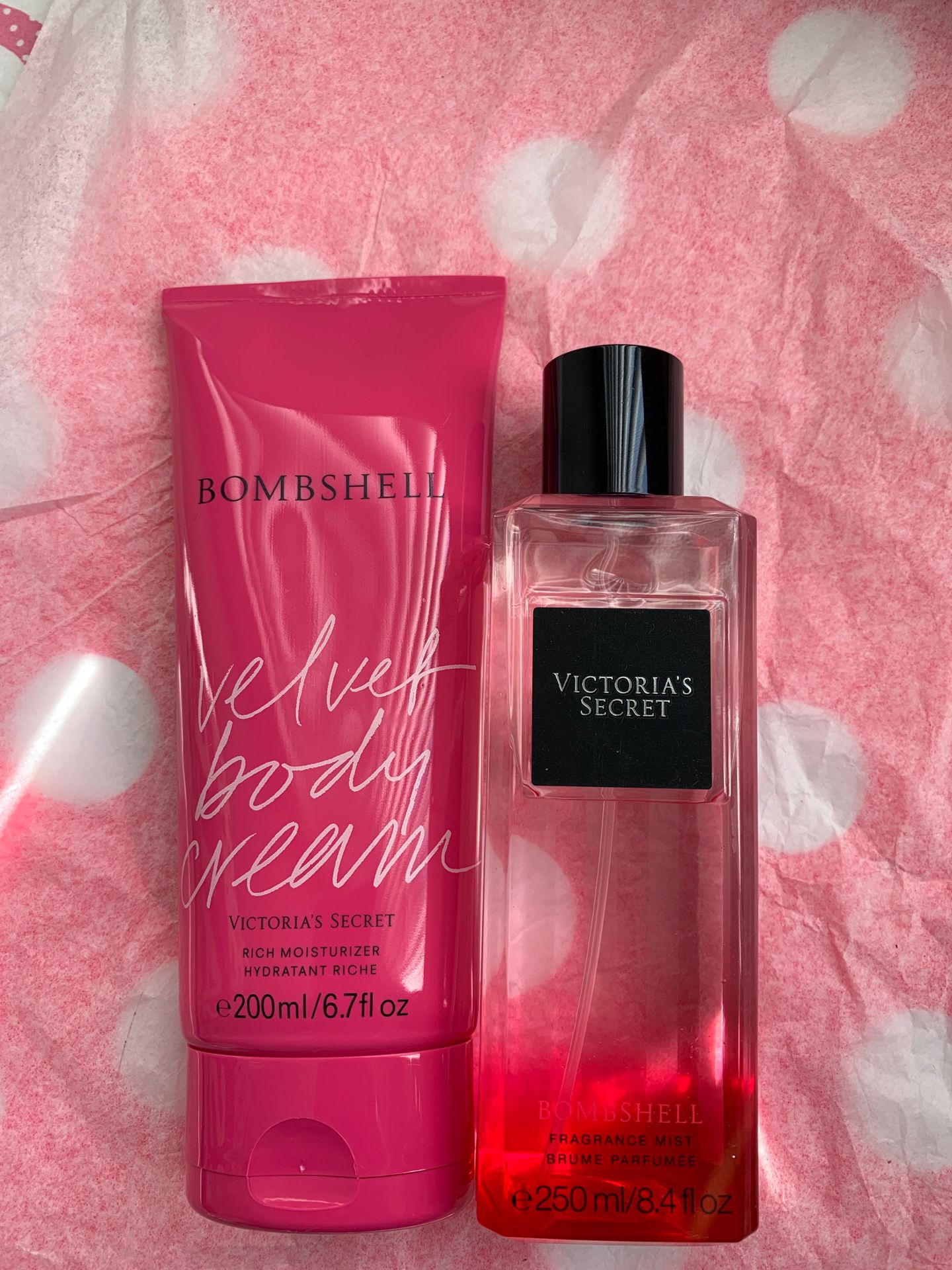 Victoria’s Secret bombshell fragrance mist and body cream set for $20