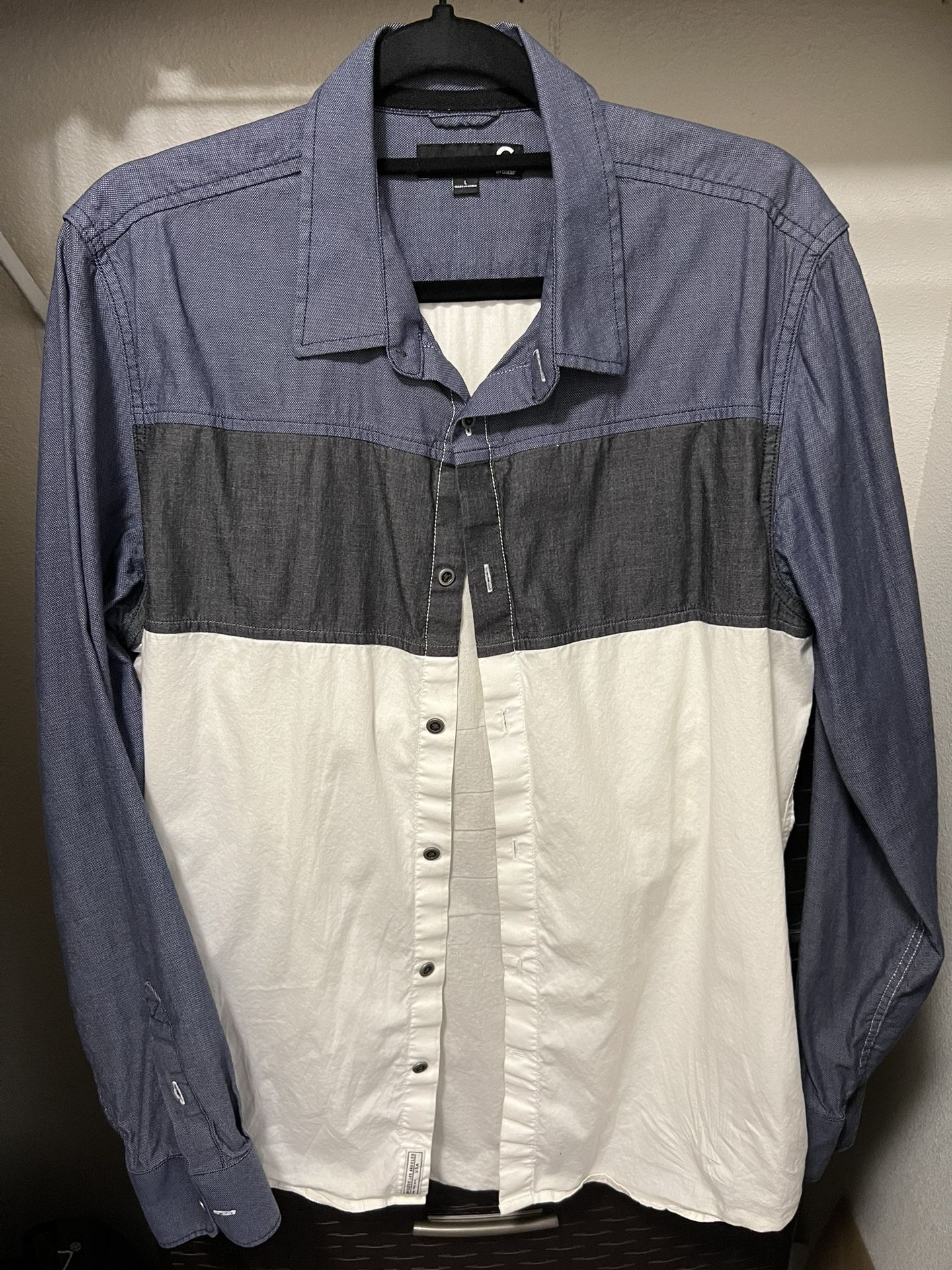 Guess Men’s Dress Shirt