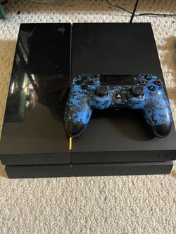 PS4 Console & Controller W/ Wires 130$ OBO