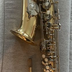 For Sale: Yamaha YAS-26 Alto Saxophone