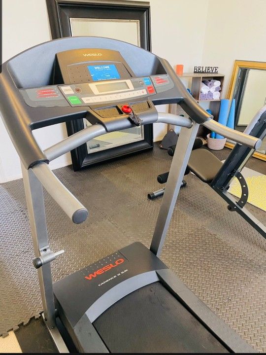 Weslo Cadence Treadmill