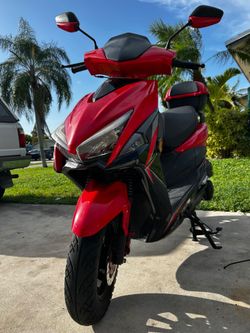 150 cc Scooter