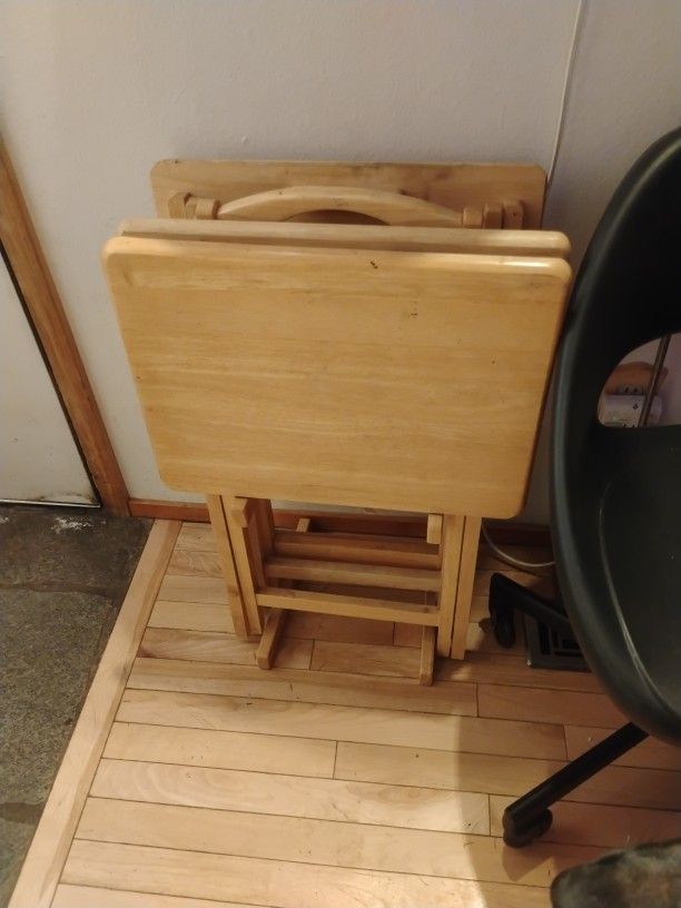 5 Piece TV Tray Wood Set