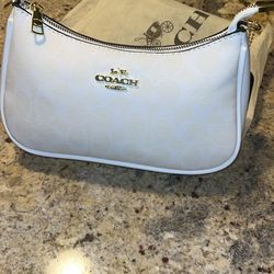 White coach Teri bag band new
