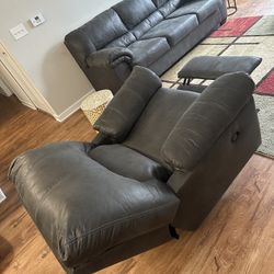 Blanden Full Sofa Sleeper And Bladen Manual Recliner