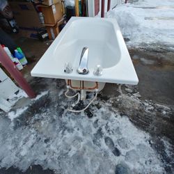 Bathtub