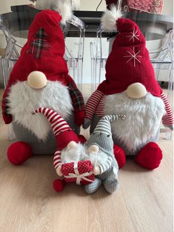 Pair of 30” tall gnomes