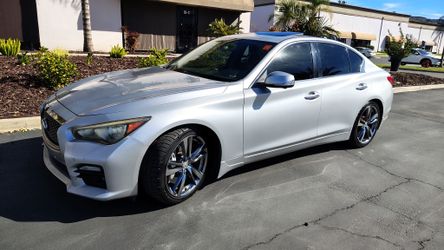 2014 Infiniti Q50