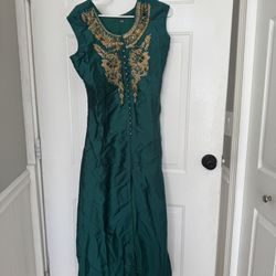 Indian/Pakistani Dress 
