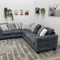 Gray Sectional Couch - FREE DELIVERY 🚚
