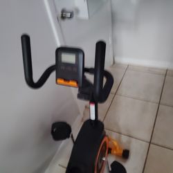  Fitness Bike 6 Speeds MUST SELL ASAP