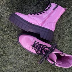 GUESS Womens Pink 1-1/2" Platform Heel Size 6 