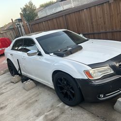 Parts Only 2011 Chrysler 300 Car Is Not For Sell 
