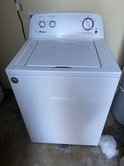 Amana Washer and dryer.