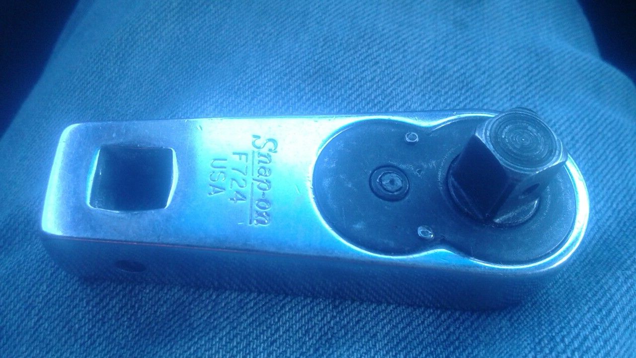 Snap on ratchet